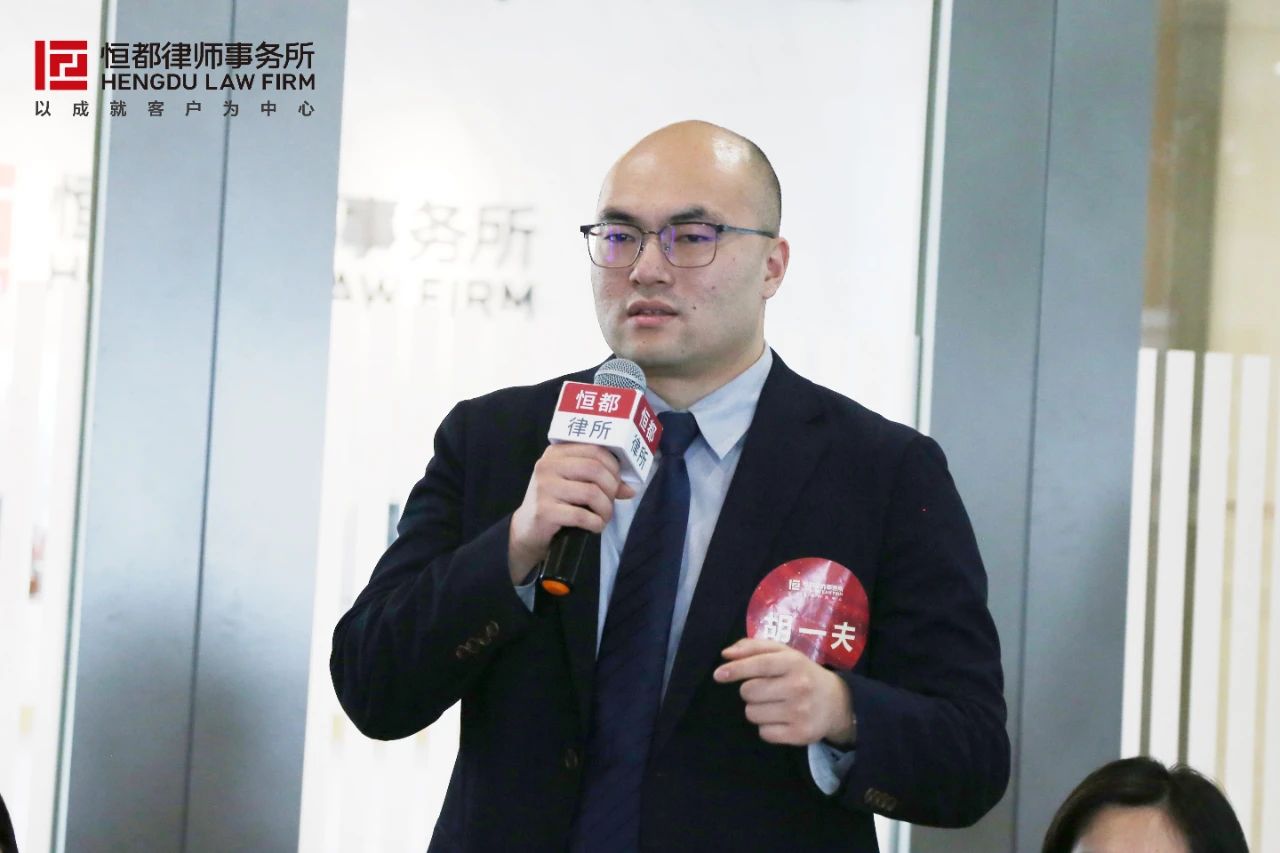 1744702958780541.jpg 1b8a83365666e6dddbbd1ad08a19f6b3.jpg