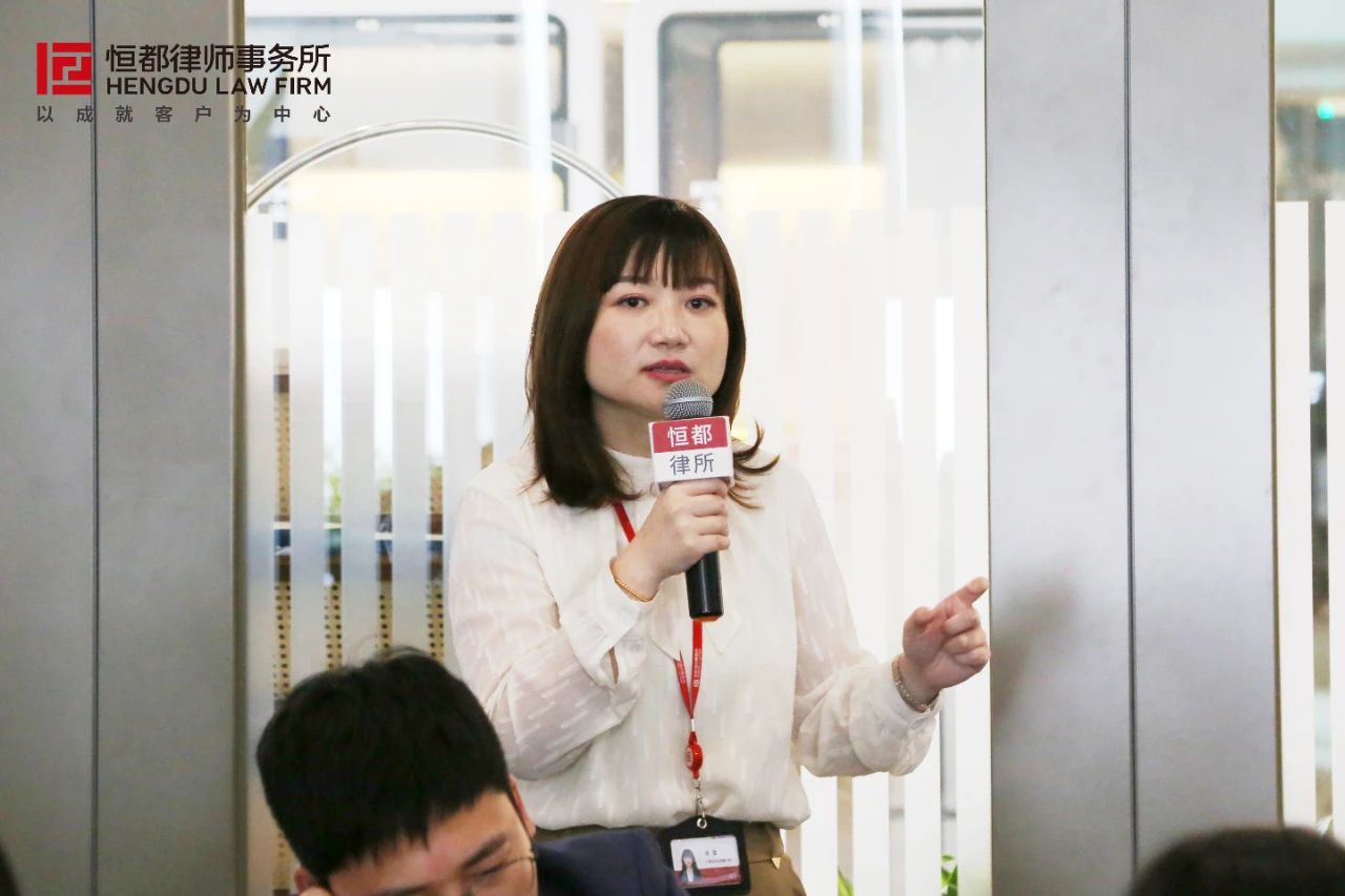 1744702963198450.jpg 0b7be8604ba7f52cf9b9b82a5e005300.jpg